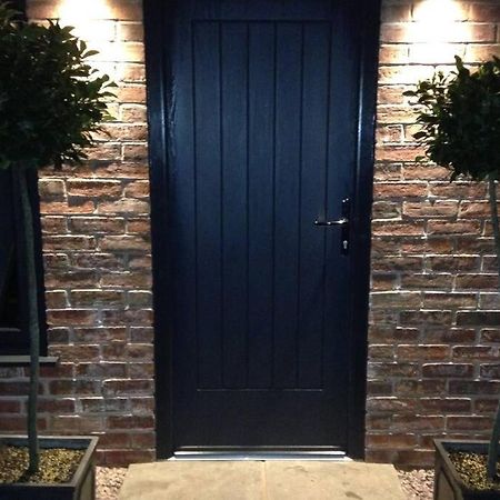 Luxury Coach House Next To Woodland In Knutsford Villa Eksteriør bilde