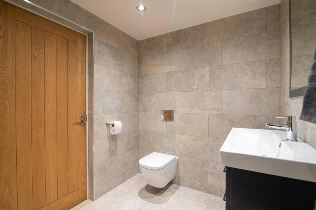Luxury Coach House Next To Woodland In Knutsford Villa Eksteriør bilde